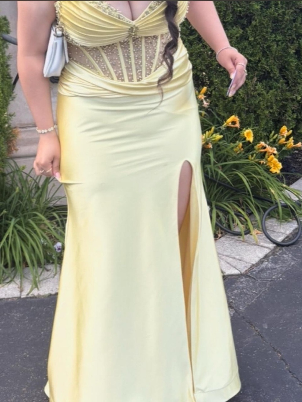 Yellow High-Slit Evening dress